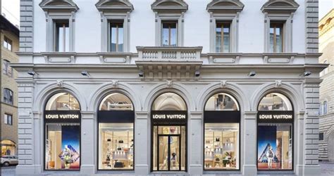 louis vuitton usate firenze|Louis Vuitton Firenze store, Italy.